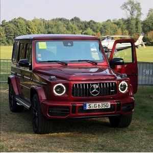 Meet your Posher, Lamyae